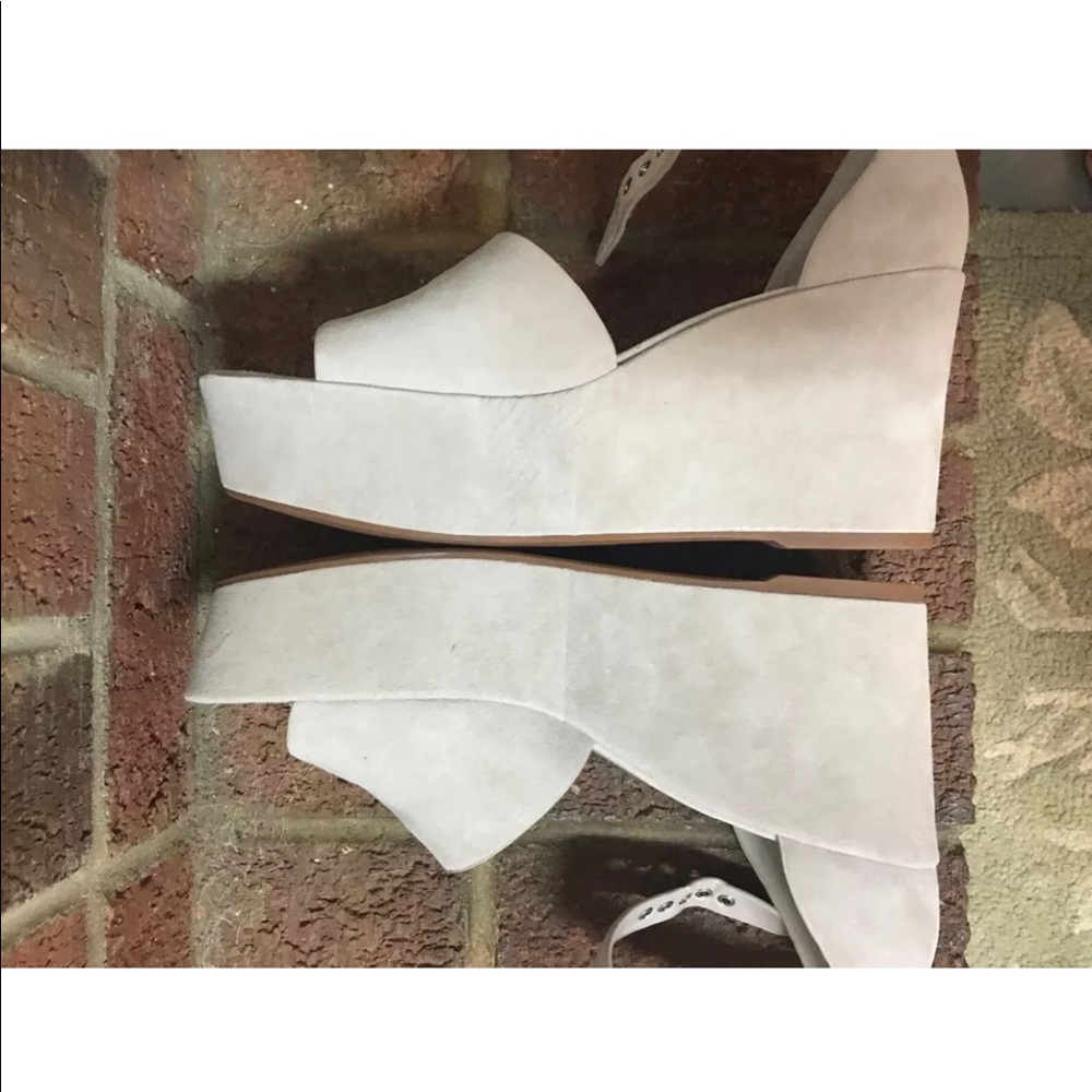 vince camuto wedge sneakers